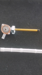 ก๊อกน้ำมัน สำหรับรถมอเตอร์ไซค์​steed 400 600 vlx 400 600 CBR 400