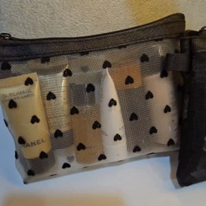 Heart print mesh Portable Cosmetic Bag Set for Travel Toiletries & Accessories