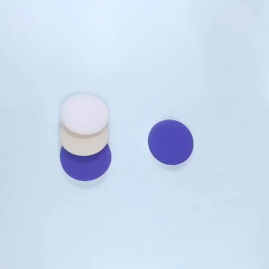 ❤❤❤Hot Sale ToyTrove เครื่องสำอางแต่งหน้าใบหน้าขนาดเล็กแป้งพัฟทรงสามเหลี่ยมฟองน้ำคอตตอนนุ่มพัฟฟองน้ำทำความสะอาดได้อุปกรณ์พัฟแต่งหน้า