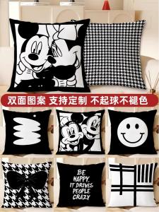 Nordic INS Black & White Plaid Small Fragrance Style Cushion: A Lightweight Luxury Simple Geometry Sofa Living Room Pillowcase