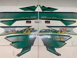 Bộ tem Future 2 màu xanh lá hàng nhập Thái Lan chất lượng cao dành trang trí riêng cho dòng xe này tem in lụa màu sắc cực đẹp và bền giá bán cực tốt bán lẻ như bán sỉ