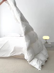 DOHIA | Warm 95 White Goose Down Duvet