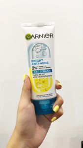Sữa Rửa Mặt Garnier Giảm Mụn Sáng Da Bright Anti-Acne 100ml Chính Hãng - Sữa Rửa Mặt Dành Cho Da Dầu Mụn