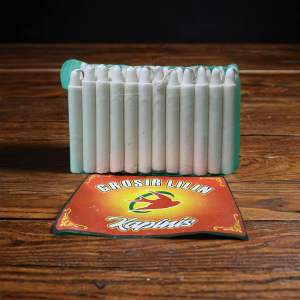 Lilin Isi 50-Lilin Mati Lampu-Lilin Murah-Lilin Natal-Candle Panjang 8 Cm Diameter 1 Cm (LN-50)