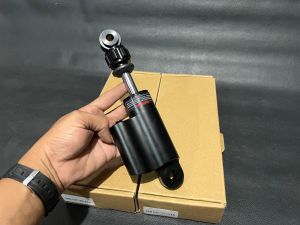 Shockbreaker shock shok sok depan tabung vespa super sprint vbb bajaj Bisa Ecer Cnc Nobrand racing terbaru fork kaki 3  kualitas bagus bisa di setel hitam  silver. Detail sama Bgm Scarlet Gs sipKlik fungsi bisa di stel keras lembutnya. Kuat dan s