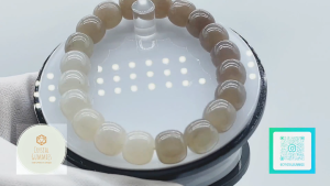 SG LOCAL - Authentic Natural Gradient Smoke Purple Straight-Cut Hetian Jade Bracelet 和田玉烟紫渐变直切手串