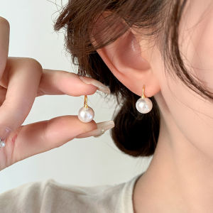 Elegant Pearl Silver Stud Earrings For Women