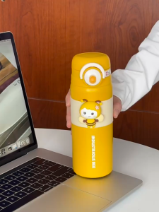 400ML Cute Tumbler 316 Thermos Water Bottle with Straw Portable Bee Kids Thermos FlaskZS5021