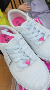 [แถมฟรีเทปลบคำผิดและถุงเท้า] รองเท้าผ้าใบ Gerry Gang (PK888) พื้นชมพูสุดคิ้วท์ ถูกใจเด็กหญิง