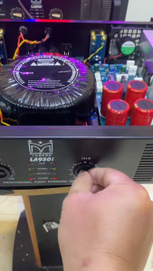 Cục Đẩy Công Suất 2 Kênh Martin La950I 2X950W Nguồn Xuyến Tải Loa Full 30 Coil 76– H2Pro Tech