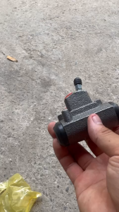 Xy lanh bánh xe kia 14 tấn k165 k2700 k3000 chấu lồi chấu lõm BLU bánh heo bánh xe ô tô