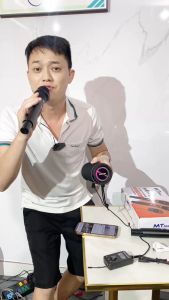 Micro Karaoke Đa Năng Cao Cấp Tích Hợp Bluetooth MTMAX BX8 PRO Biến Amply Loa Thường Thành Thiết Bị Thông Minh Chuyên Dụng Cho Loa Di Động Xe Ôtô Loa Kéo  Amply Kết Nối Xa  20M