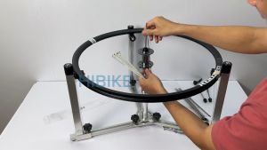 Dụng Cụ Hổ Trợ Đan Vành Xe Đạp LEBYCLE