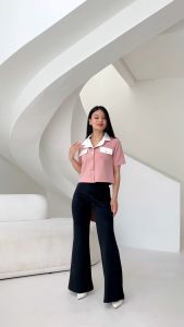 Kemeja Crop Wanita: Pilihan Fashion yang Stylish & Nyaman