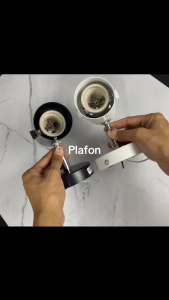 Kap Fiting Lampu Sorot E27 Plafon + Spot Light Lampu Halogen 6W Putih / Kuning Bodi Hitam Putih 1042