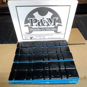 ตะกั่วถ่วงล้อ สีดำ แบบแผ่นแปะ ขนาด5g10gแถว60g 1กล่องมี100แถว ใช้สำหรับล้อแม็กรถยนต์และมอเตอร์ไซร์ แถบกาวแน่นมากใช้งานได้ดี