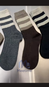 Simple Cotton Socks Striped Sports Socks for Female Crew Socks Cotton Casual Men Womens Socks