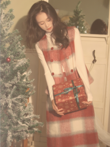 Miaojishi Fashionable Vintage Long Plaid Woolen Coat And Skirt Set Womens Autumn Winter Outerwear Classic Checkered Design