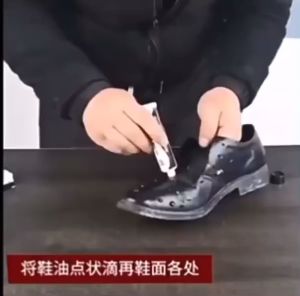 Tampalkan pengilat kasut hitam tak berwarna coklat kasut kulit pakaian kulit beg kulit sofa