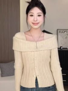 HUOLISI | Off-Shoulder Slimming Slit Knitted Sweater