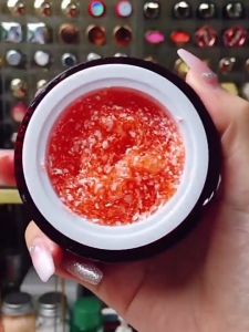 Krim Pemutih & Pencerah Wajah: Omelin Whitening & Anti Aging Cream