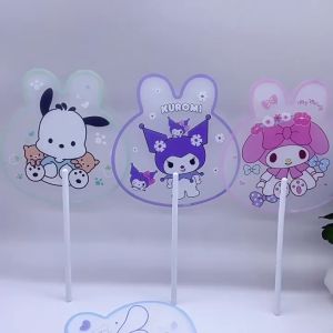 Quạt cầm tay cán dài hoạ tiết hoạt hình cute LILA QUATCANDAI06