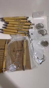 Teacher Appreciation Gift Set 24pcs 6sets Bamboo Pen Keychain Thank You Card Bag for School Graduation Retirement Holiday