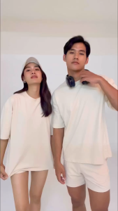 YuenPuen เสื้อยืด Oversize 15 สี ยืนพื้น ไม่ยืด ไม่ย้วย เสื้อสีพื้น เสื้อโอเวอร์ไซส์ ผ้านุ่ม