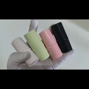 หลอดลิปบาล์ม 10 ชิ้น รีฟิลหลอดลิปลิปบาล์มคอนเทนเนอร์คอนเทนเนอร์คอนเทนเนอร์เครื่องสําอางที่ว่างเปล่าโลชั่นคอนเทนเนอร์ขวดเ