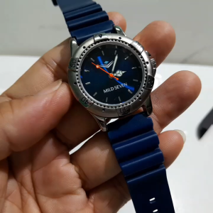 Đồng hồ đeo tay nam Mild Seven size 37mm dây cao su màu xanh mặt kim phong cách thể thao second hand