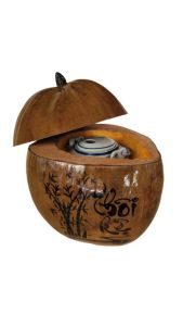 Bình ủ trà trái dừa khắc chữ Lễ / Bình trà 04 - 09 lít / Giữ ấm từ 3 - 6 giờ / Sản phẩm sản xuất thủ công tại Bến Tre