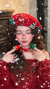 หมวก ผ้าวูล ลายคริสต์มาสThaiBeats หมวก หมวกเบเร่ต์ หมวกคริสต์มาส ลายคริสต์มาสน่ารักๆ ขนาด56-58cmปรับได้ สไตล์ลำลอง แฟชั่นผู้หญิง ของขวัญคริสต์มาส ของขวัญปีใหม่ Merry Christmas