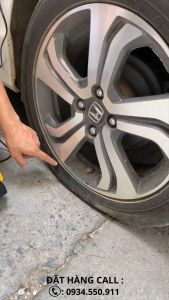 Máy bơm lốp ô tô TỰ NGẮT màn hình LED điện tử dung tích xi lanh 22 tích hợp đèn chiếu sáng