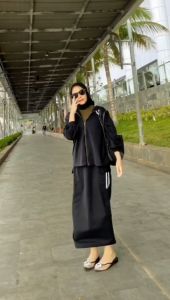 SETELAN WANITA OLLAN SET BAJU DAN ROK KARGO GL FASHION