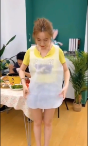 [1 packet-20 pieces] Disposable non-woven apron / Waterproof and oil-proof apron /breathable and soft / Lightweight Durable / Thickened apron