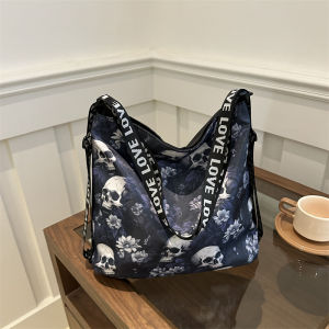 2024 New Fashion Large Capacity Canvas Bucket Tote Bag Womens Commuter Shoulder Bag Skull Design Multi-Functional Handbag
