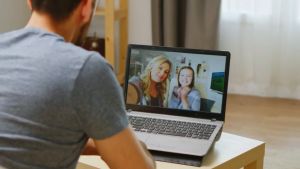 LAPTOP HP PROBOOK 440 G10 CORE i5-1335U WITH INTEL IRIS XE GRAPHIC 512GB SSD