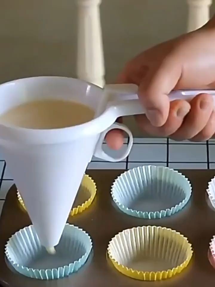 Adjustable Chocolate Batter Funnel Cream Dispenser Kitchen DIY Hand-held Baking Funnel Tools Batter Dispenser