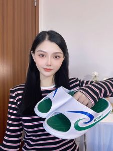 Sandal Pria untuk Pakaian Luar Ruangan Dalam Ruangan Anti Selip Sandal Rumah Pasangan Bersol Tebal untuk Pria