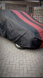 Sarung Mobil Tahan Air: Escudo Bahan Taslan Anti Air/Waterproof