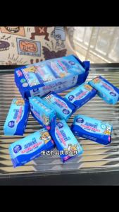 Vinda Moist Toilet Paper Wet Tissue Maltese/ Calendula Officinali/Camellia 7 Pcs 8 Packs/Bag