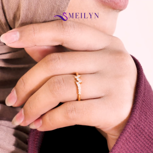 MEILYN Cincin Wanita Lapis Emas Motif Permata Serong Fashion Gold Plated 0221250292