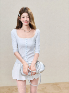 Áo Thun Không T Tay U-Neck Sọc Ribbed Mỏng Nhẹ