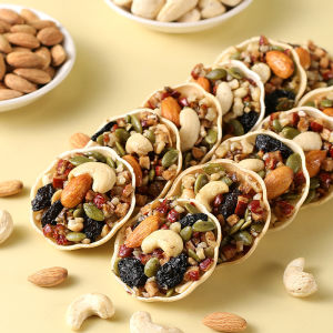 Plump Crispy Mixed Nuts Tower Snack Delicious Leisure Small Boat Shape No Additives Healthy Snack from China Bag 120g
