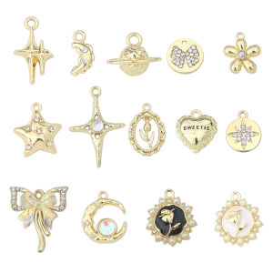2pcs Alloy Metal Vintage High-grade Star Moon Flower Bow Charms Pendant For DIY Handmade Womens Necklace Jewelry Accessories