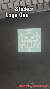 Stiker LOGO ONE PIECE & Desain Karakter Anime