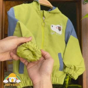 Áo khoác gió trẻ em 2 lớp có nón phối màu chất liệu dù cotton thiết kế chống nắng mưa nhẹ cho bé đi học áo chú chó