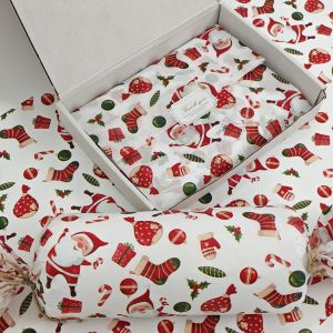 10/20 Sheets Santa and Christmas Gift Patterned Tissue Paper Santa Christmas Gifts Christmas Stockings Colored Lights Christmas Leaves - 19.69inch * 13.78inch  Handmade Wrapping Paper Fade-Resistant Item Protection Gift Box Filling Party Deco...