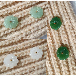 กระดุมดอกไม้หยกสีน้ำเงินและขาวสไตล์จีน DIY สำหรับตกแต่งเสื้อผ้าผู้หญิง กระดุมดอกไม้ ชุดฮันฟู ชุดจีนโบราณ กระดุมดอกไม้