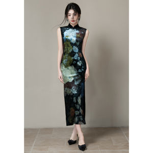 Velvet Printed Chinese Style Cheongsam Elegance